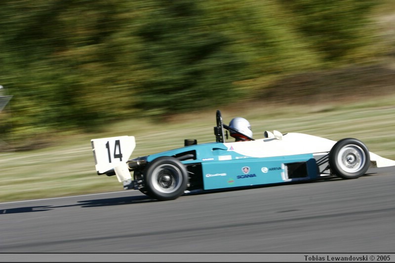  MG 5002