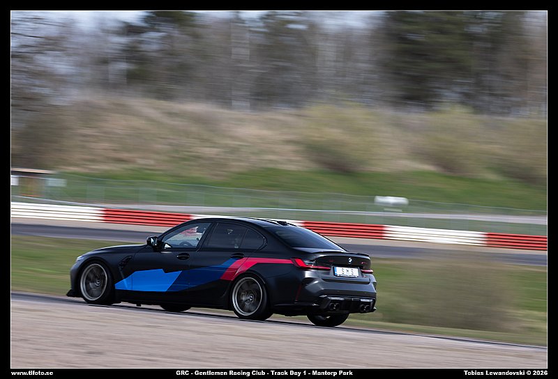 098A9996